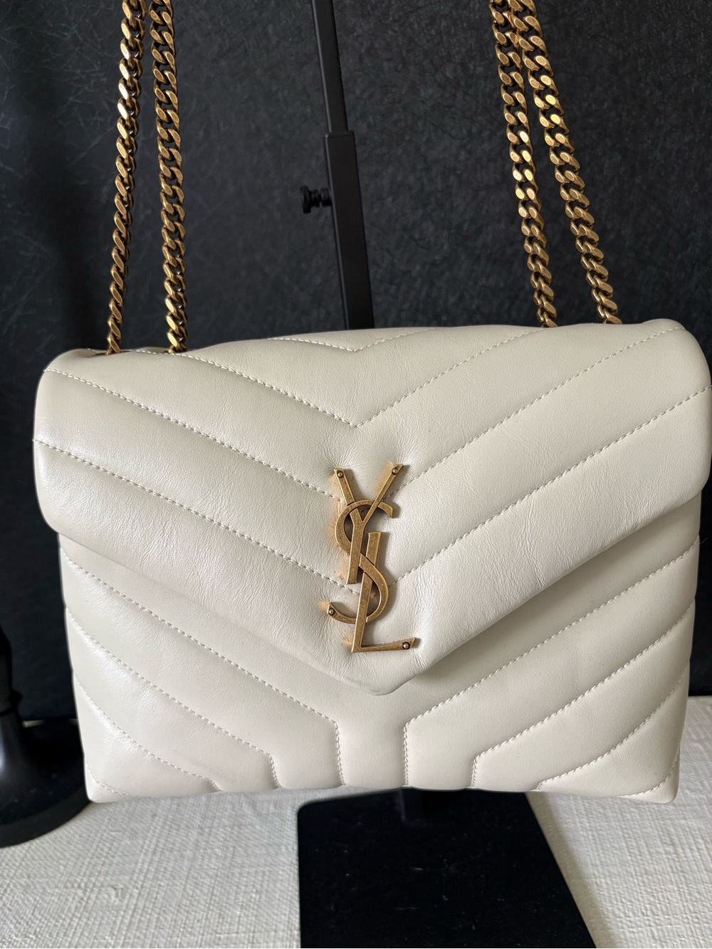 YSL White LOULOU SMALL IN MATELASSÉ LAMBSKIN Chain Shoulder Crossbody Bag